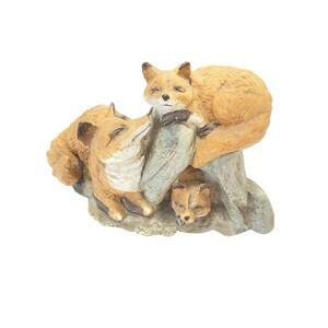 Vintage Fox Family Figurine Statue Taiwan Collectible Foxes‎ Den Kits Wildlife